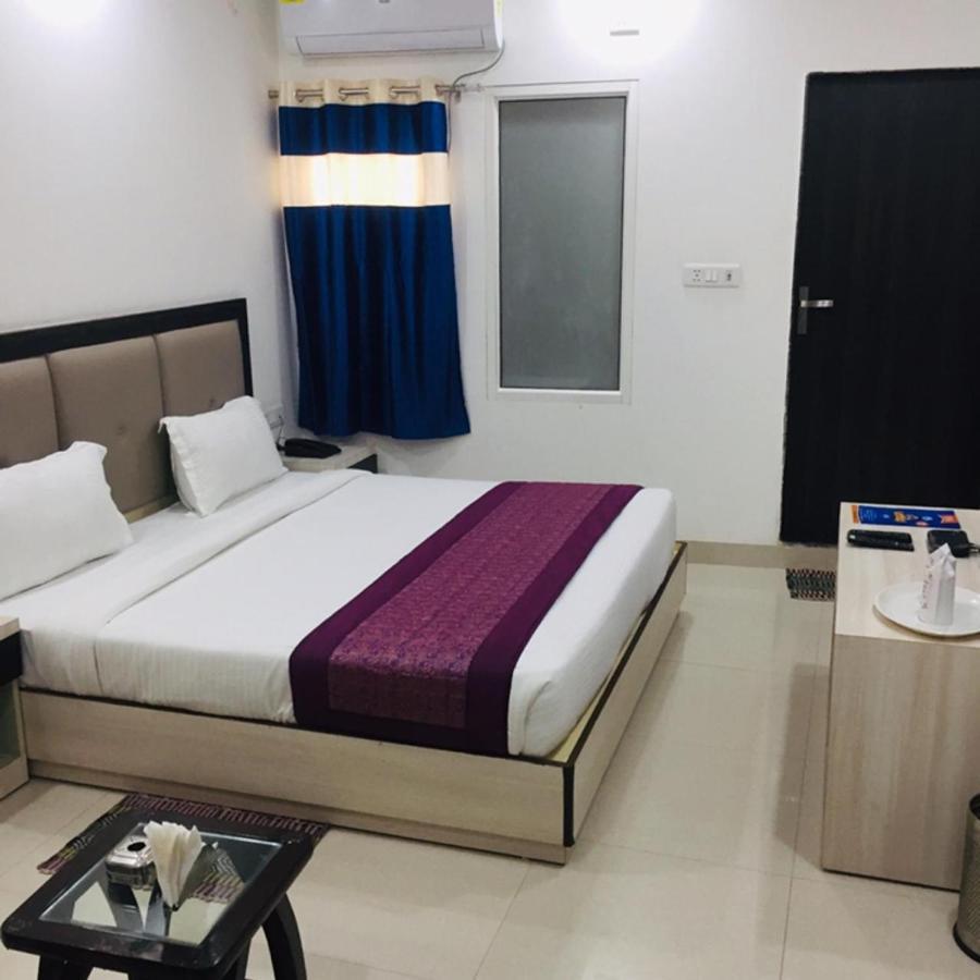 Aero Home Stay- Bed & Breakfast New Delhi Luaran gambar