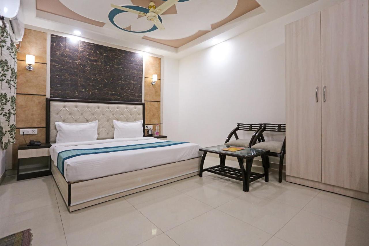 Aero Home Stay- Bed & Breakfast New Delhi Luaran gambar